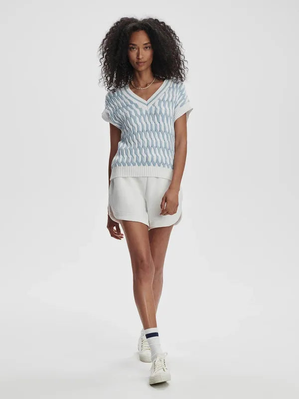 Varley Alfie Cable Knit Vest - White/Celestial Blue