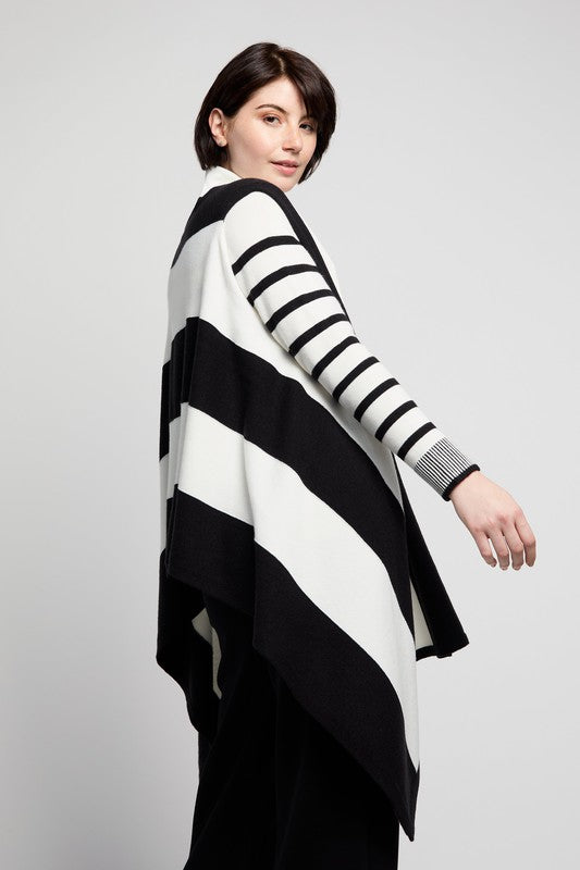 Atelier by Lyse Spenard Vest/Wrap - Black/Ivory