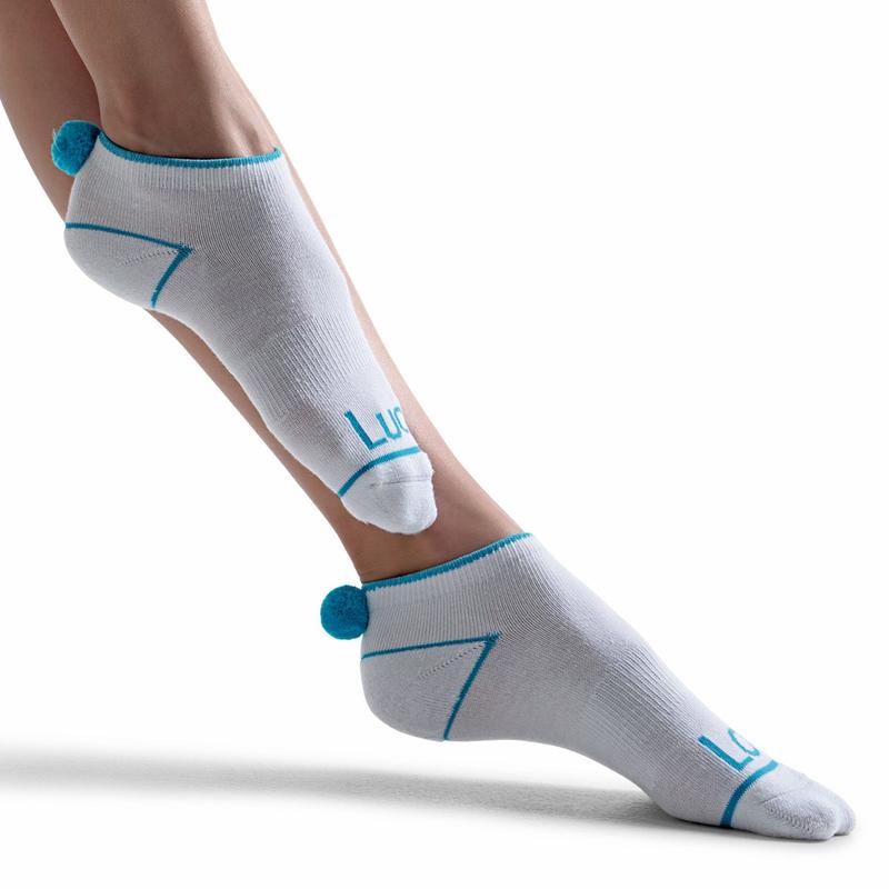 Lucky In Love Pom Socks (3pk) - White/Multi