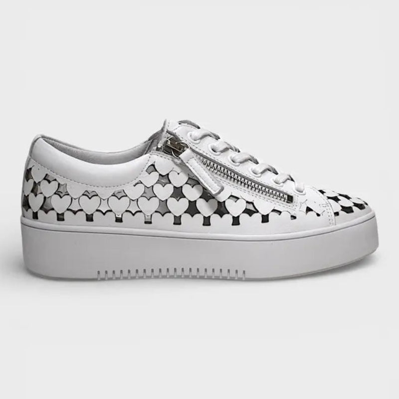 Django & Juliette Leitha Sneaker - White(Hearts)