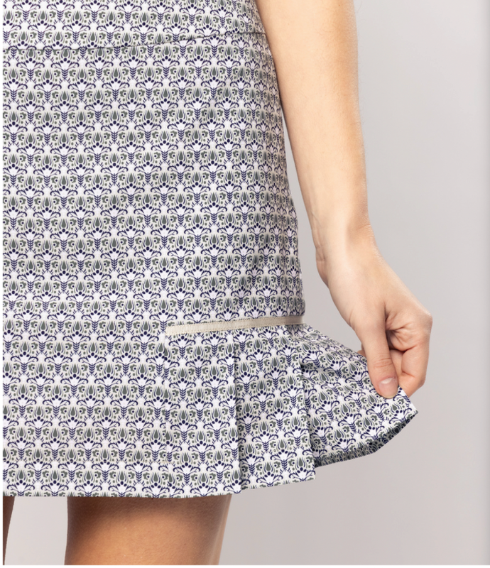 Patterned skirt with a plain background