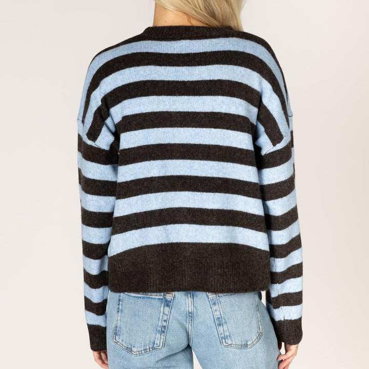 Lyla & Luxe Jessie Heart Sweater - Brown/Sky