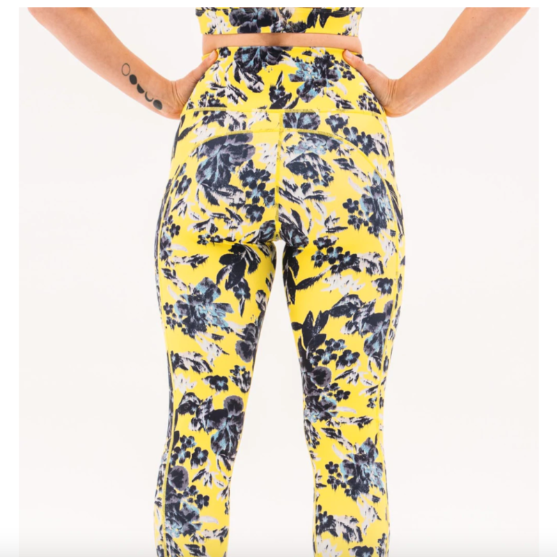 Foray Golf High Rise 7/8 Legging - Yellow/Navy Floral