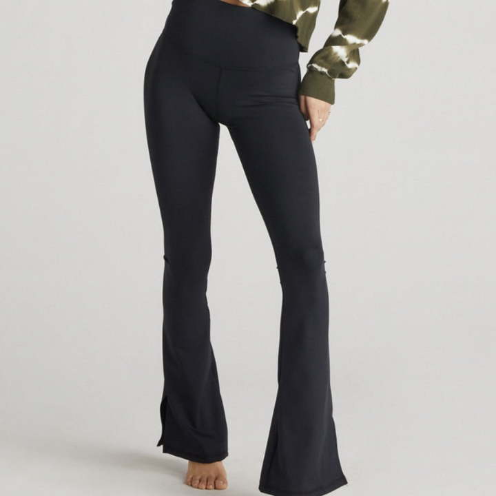 Strut This Beau Pant - Black